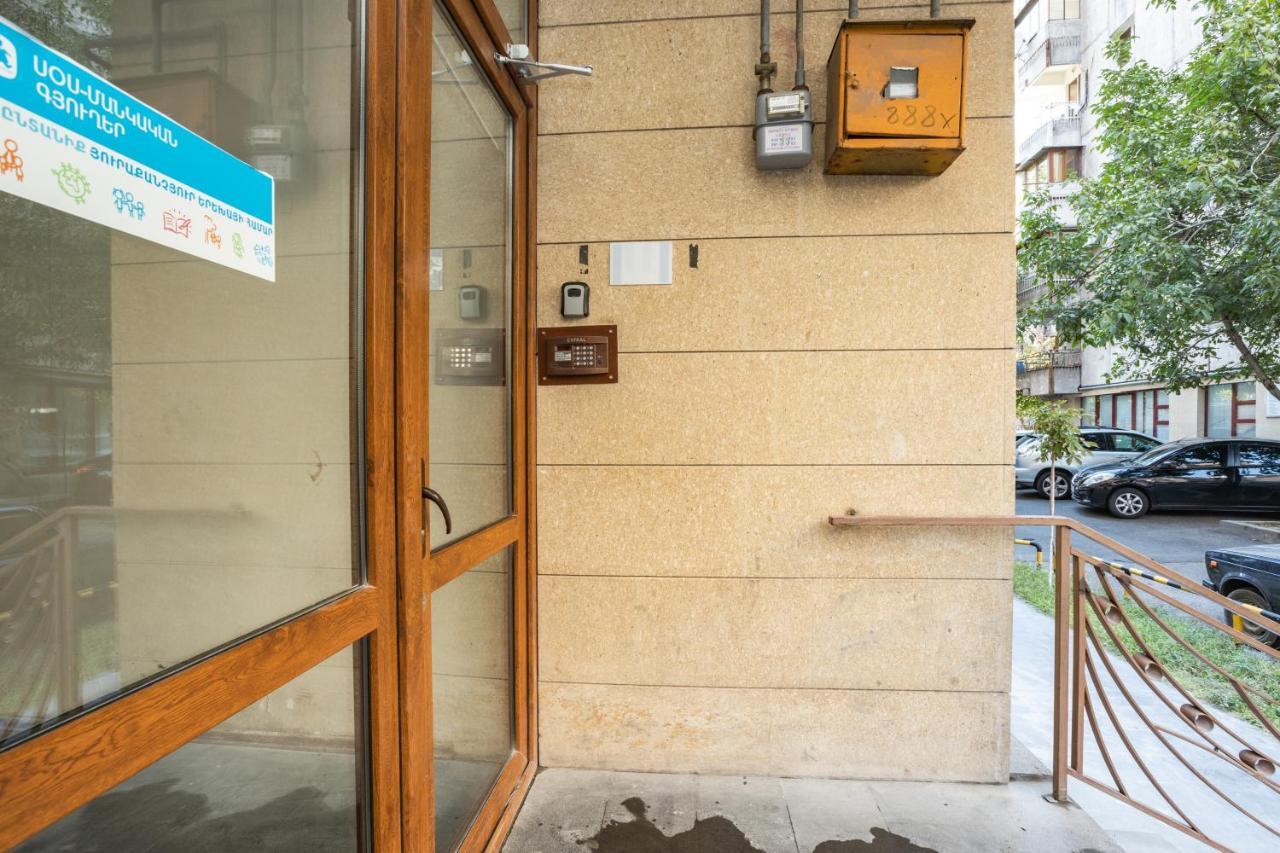Stay Inn Apartments At Yekmalyan Street Erevan Exterior foto
